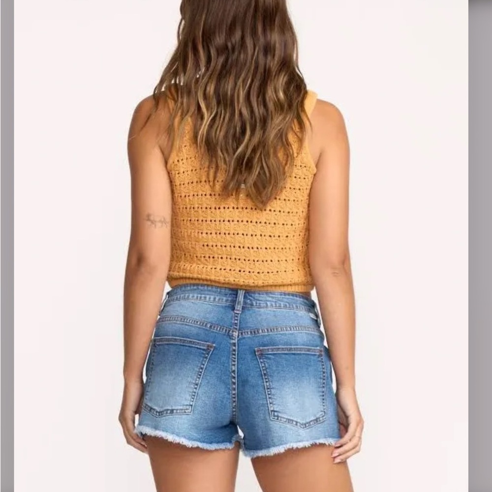 Billabong Blueā Frayed Jean Shorts (0812)